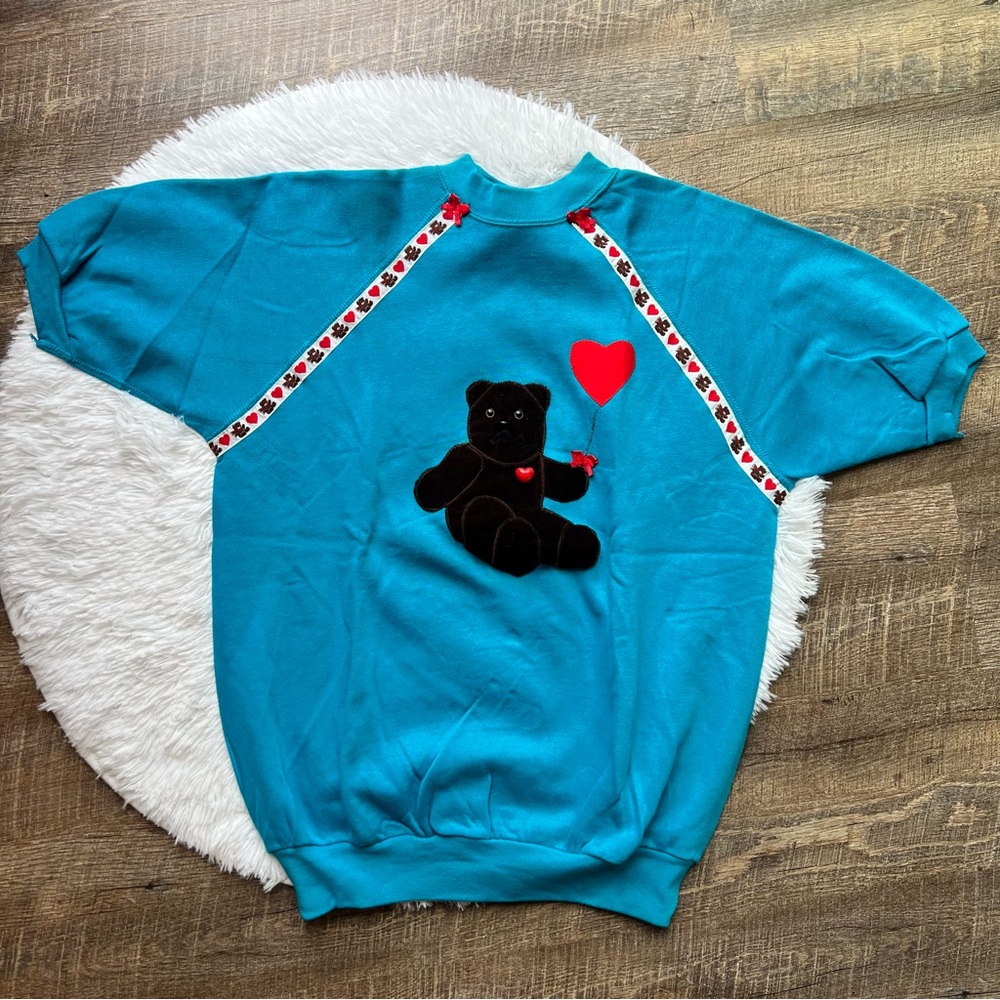 Vintage Made in USA Teddy Bear Sweatshirt. Blue. Short Sleeves. Red Heart & Bows